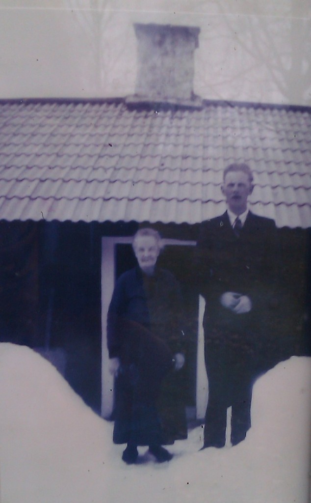 Anna Lilja och sonen Einar, född 1920